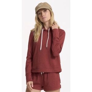 Vuori Women's Halo Hoodie Shorts Set